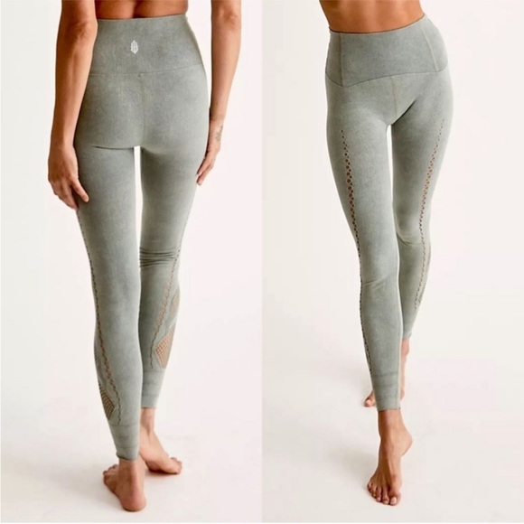 NWOT Free People High Rise Length Running Through My Mind Leggings! Size XS/S - Picture 2 of 9